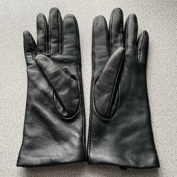 Nordstrom Black Leather Cashmere Lined Gloves - Picture 5 of 9